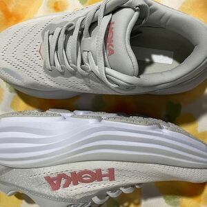 Women's Hoka Bondi 8